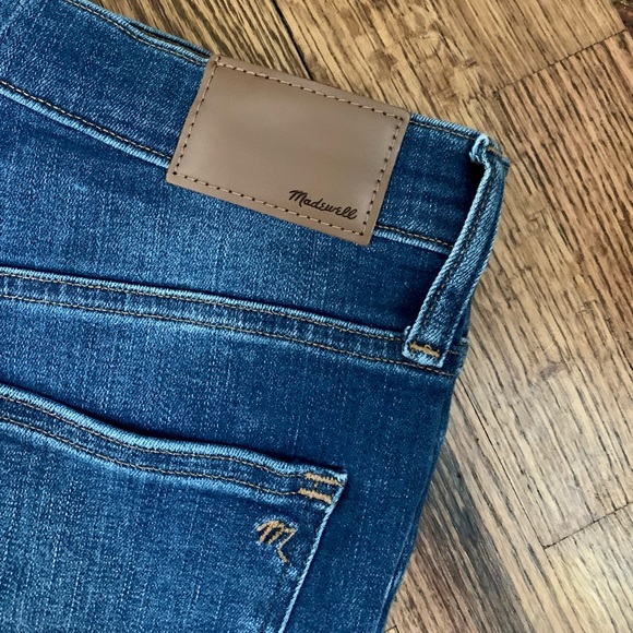 NWT Madewell Mid-Rise Skinny Jean - Picture 3 of 5